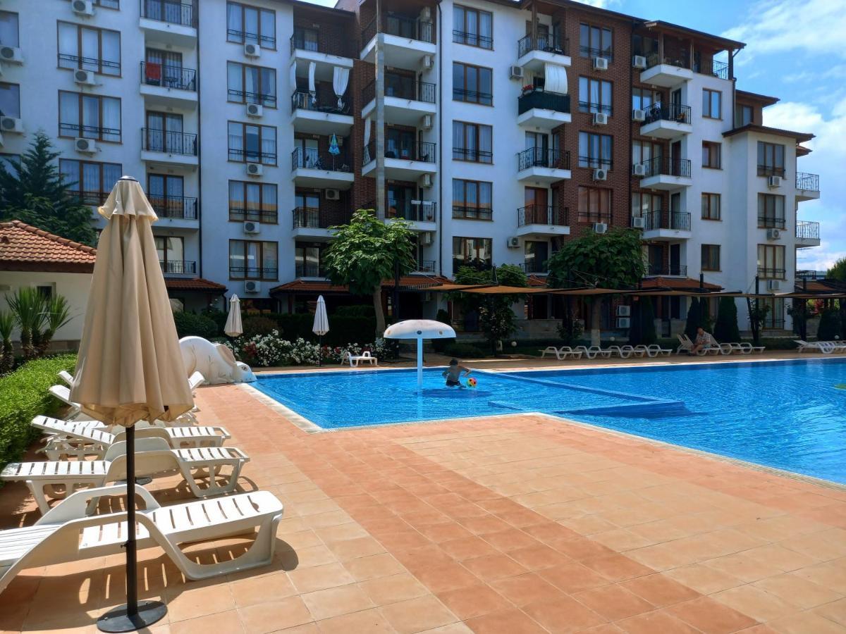 Apollon-7 Family Apartment Nesebar Exteriör bild