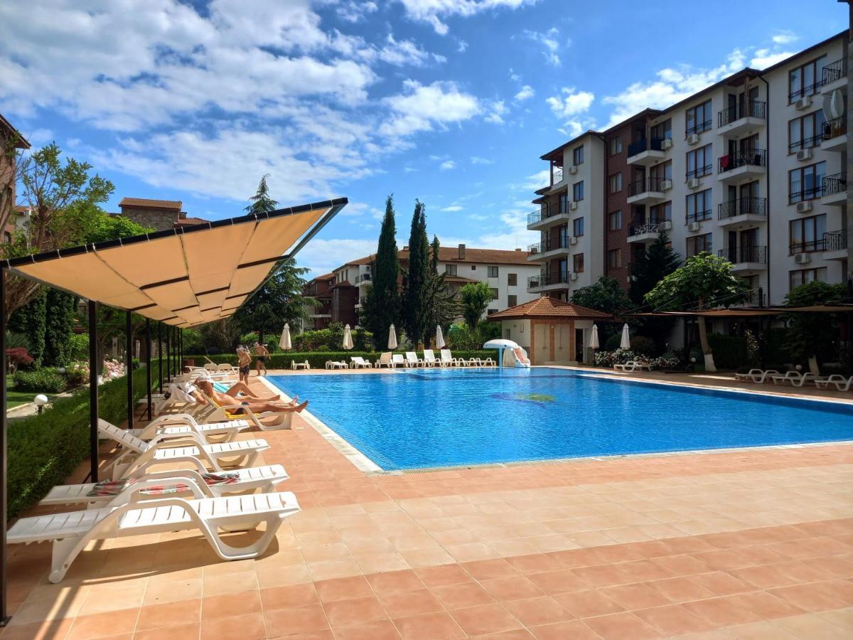 Apollon-7 Family Apartment Nesebar Exteriör bild
